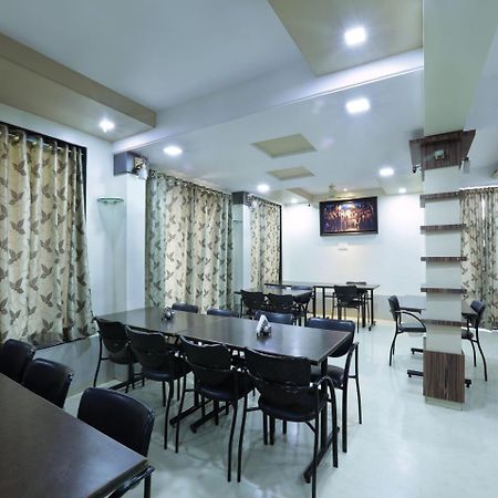 שירדי Oyo 4198 Hotel Shri Sai Murli מראה חיצוני תמונה
