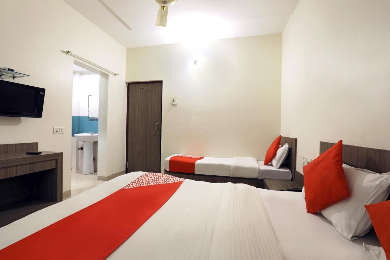 שירדי Oyo 4198 Hotel Shri Sai Murli מראה חיצוני תמונה